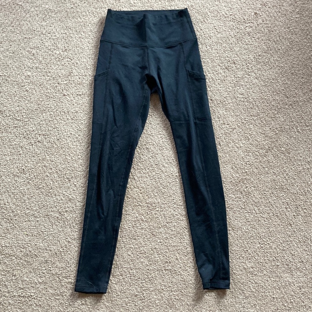 Offline Aerie small black leggings